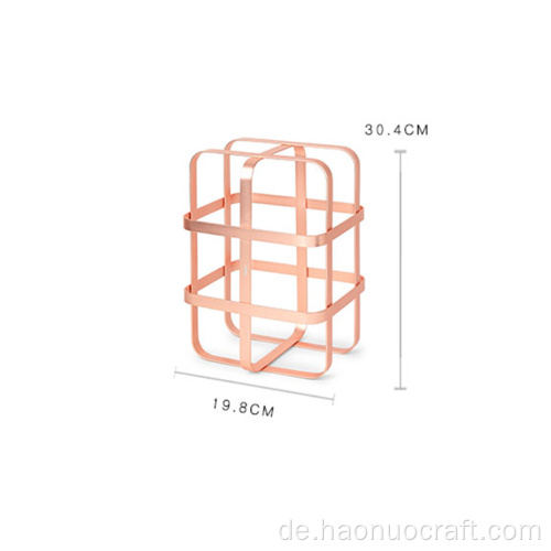 Kreative Dekoration Wohnzimmer schmiedeeisernes Weingitter